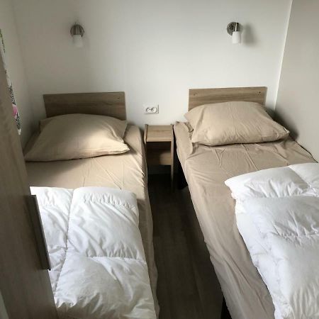 Caravan Middelkerke Hotel Ngoại thất bức ảnh