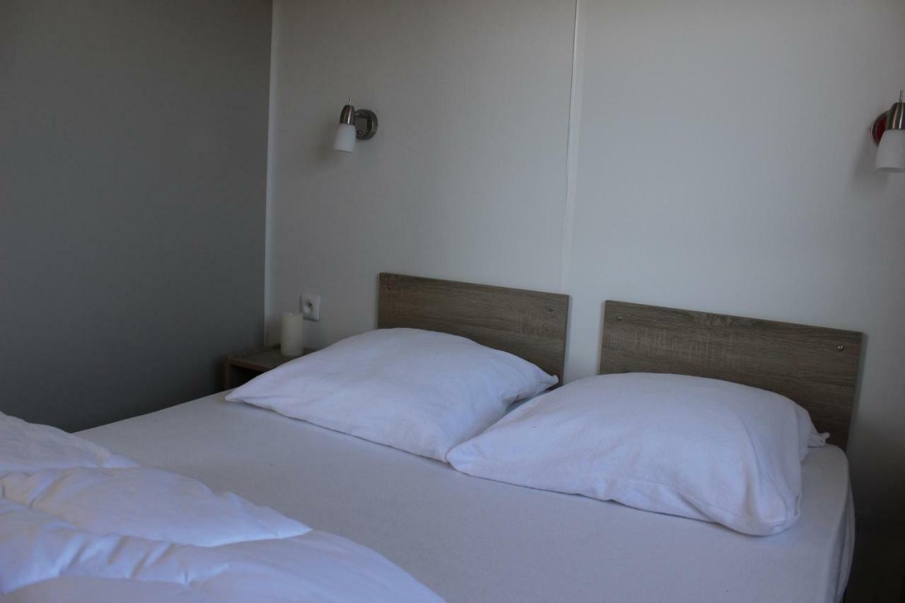 Caravan Middelkerke Hotel Ngoại thất bức ảnh